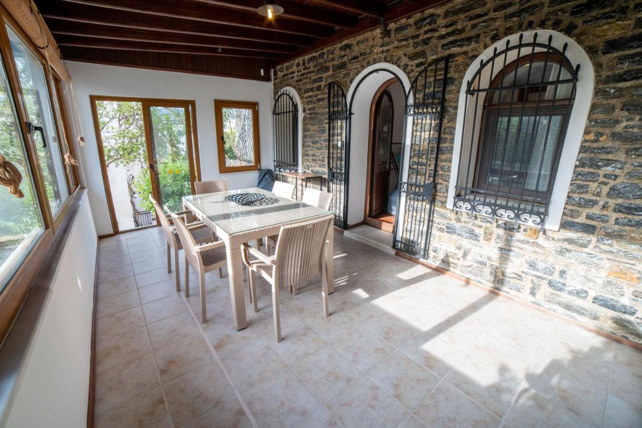 Dolphin Villa Bodrum ภายนอก รูปภาพ
