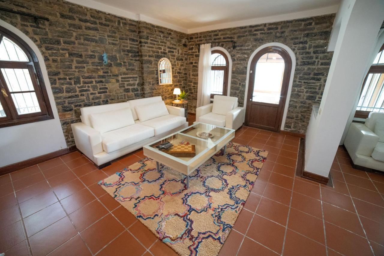 Dolphin Villa Bodrum ภายนอก รูปภาพ